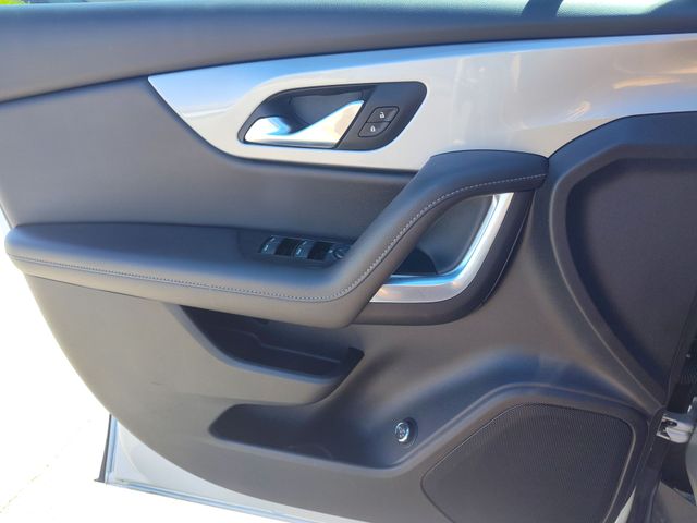 Thumbnail: 2022 Chevrolet Blazer - 21