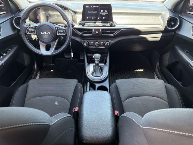 Thumbnail: 2023 Kia Forte - 2