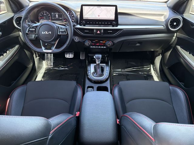 Thumbnail: 2022 Kia Forte - 2