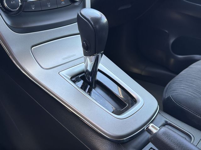 Thumbnail: 2015 Nissan Sentra - 14