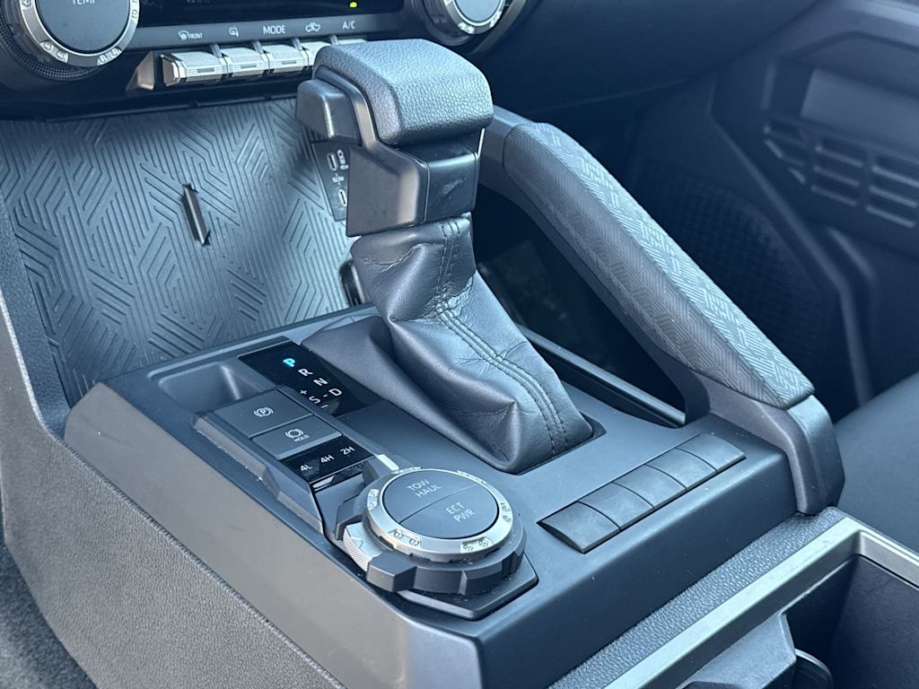 Thumbnail: 2024 Toyota Tacoma - 14