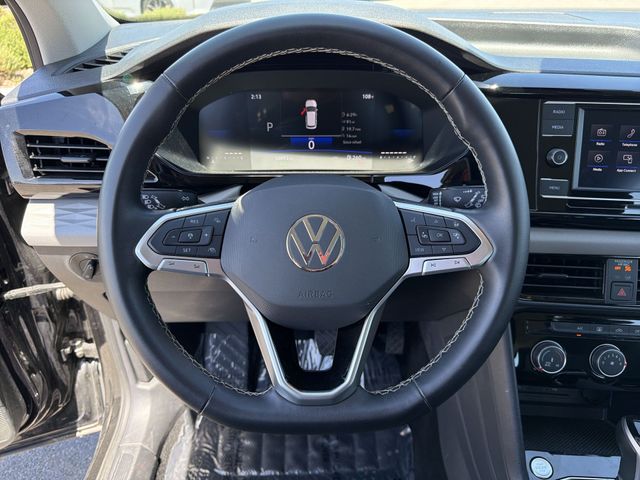 Thumbnail: 2024 Volkswagen Taos - 10