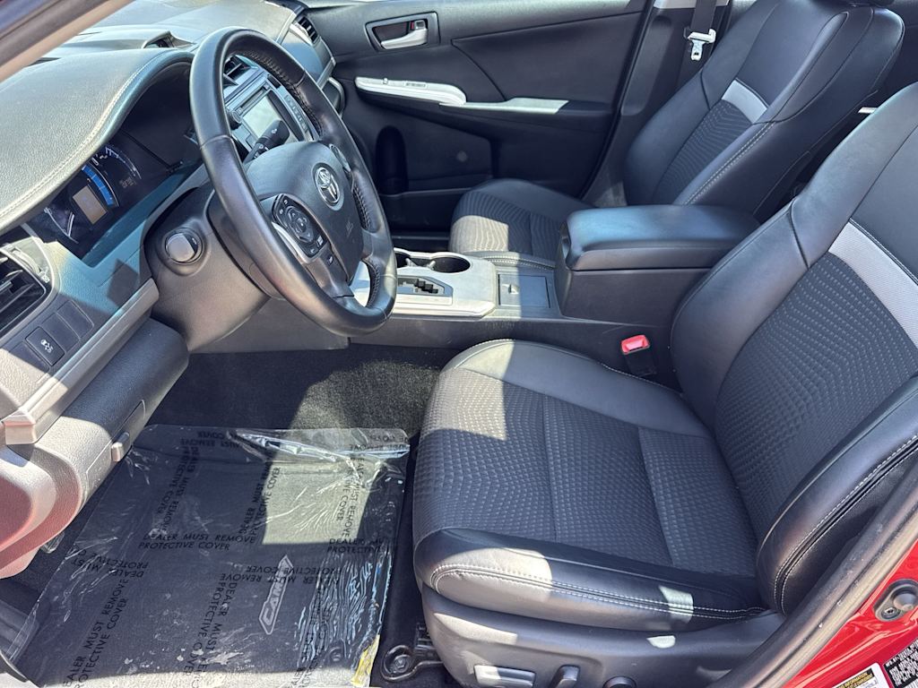 Thumbnail: 2014 Toyota Camry - 9