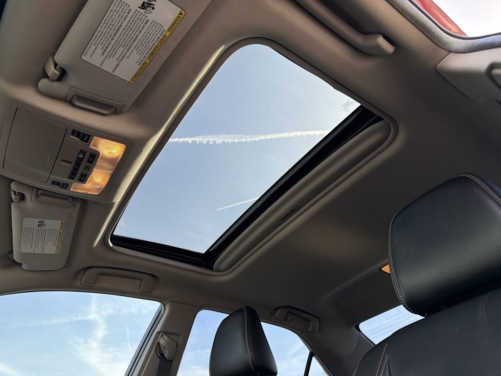 Thumbnail: 2015 Toyota Camry - 22