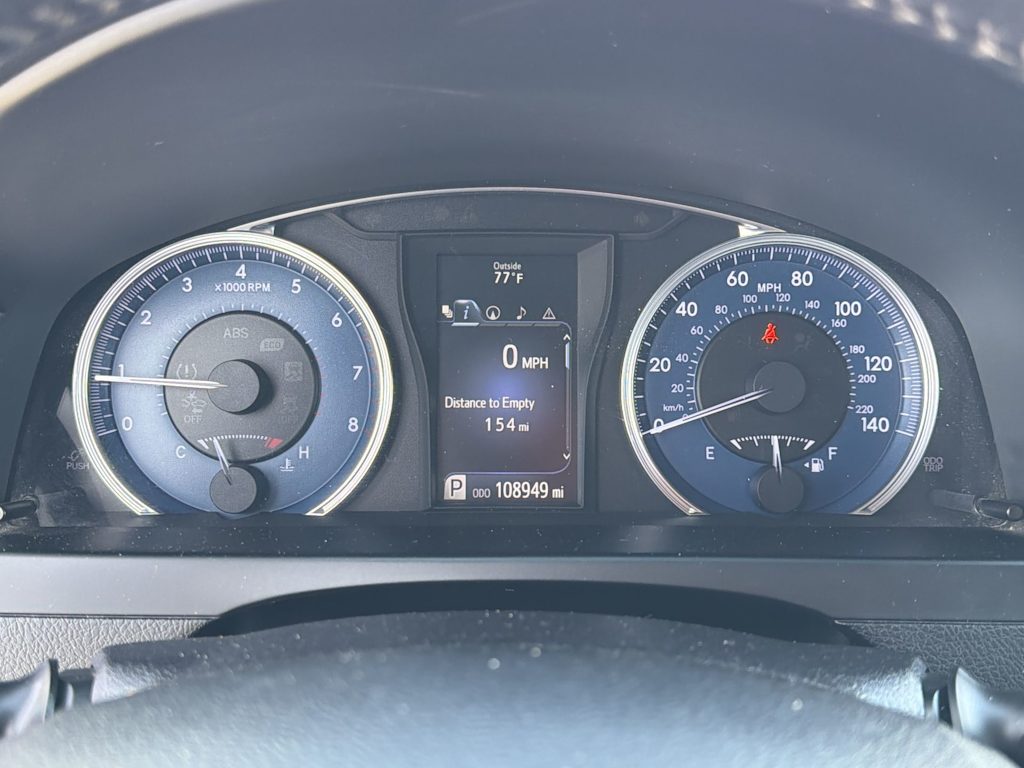 Thumbnail: 2015 Toyota Camry - 14