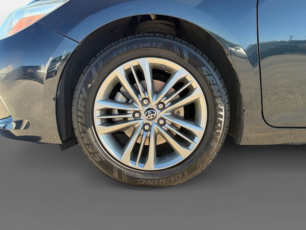 Thumbnail: 2016 Toyota Camry - 7