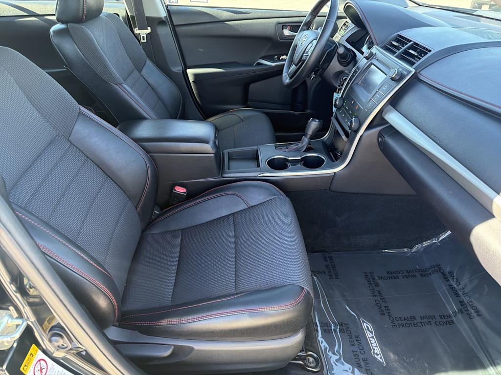 Thumbnail: 2016 Toyota Camry - 23