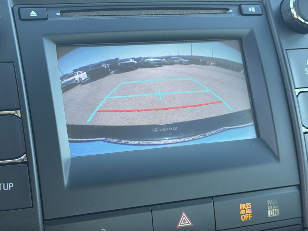 Thumbnail: 2016 Toyota Camry - 25