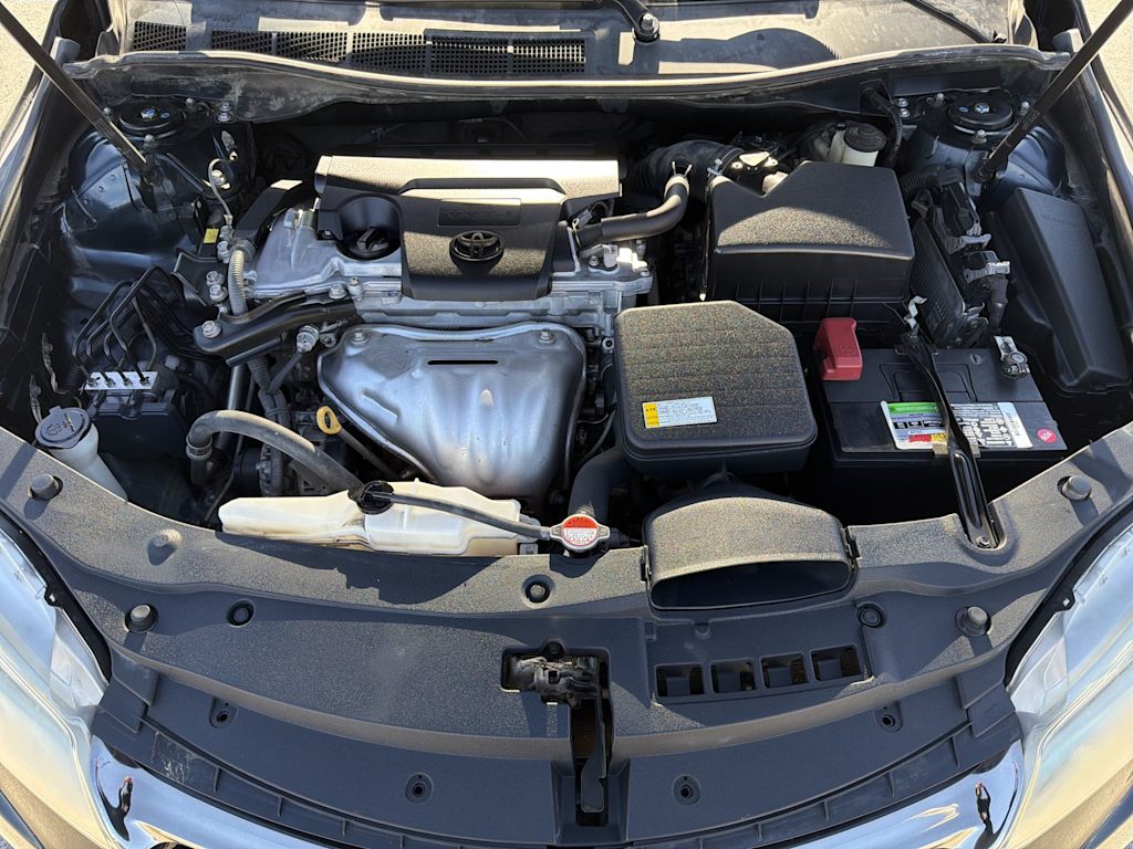 Thumbnail: 2016 Toyota Camry - 8