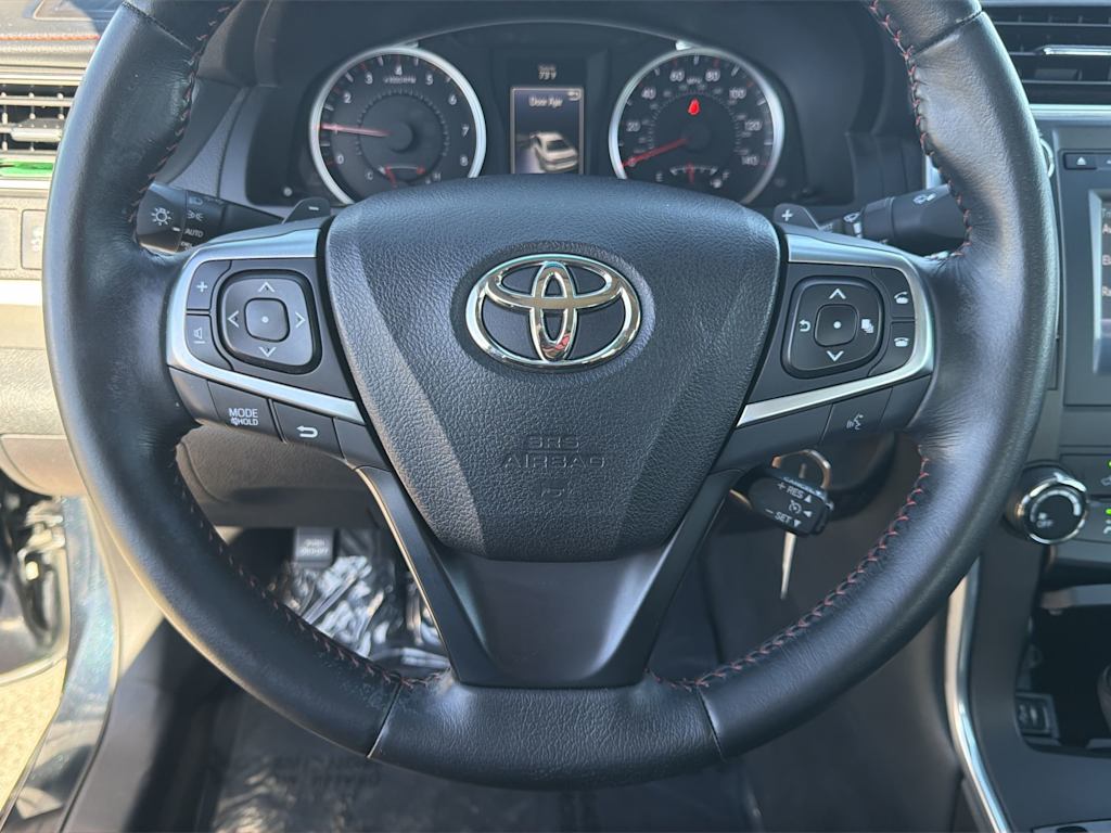 Thumbnail: 2016 Toyota Camry - 24