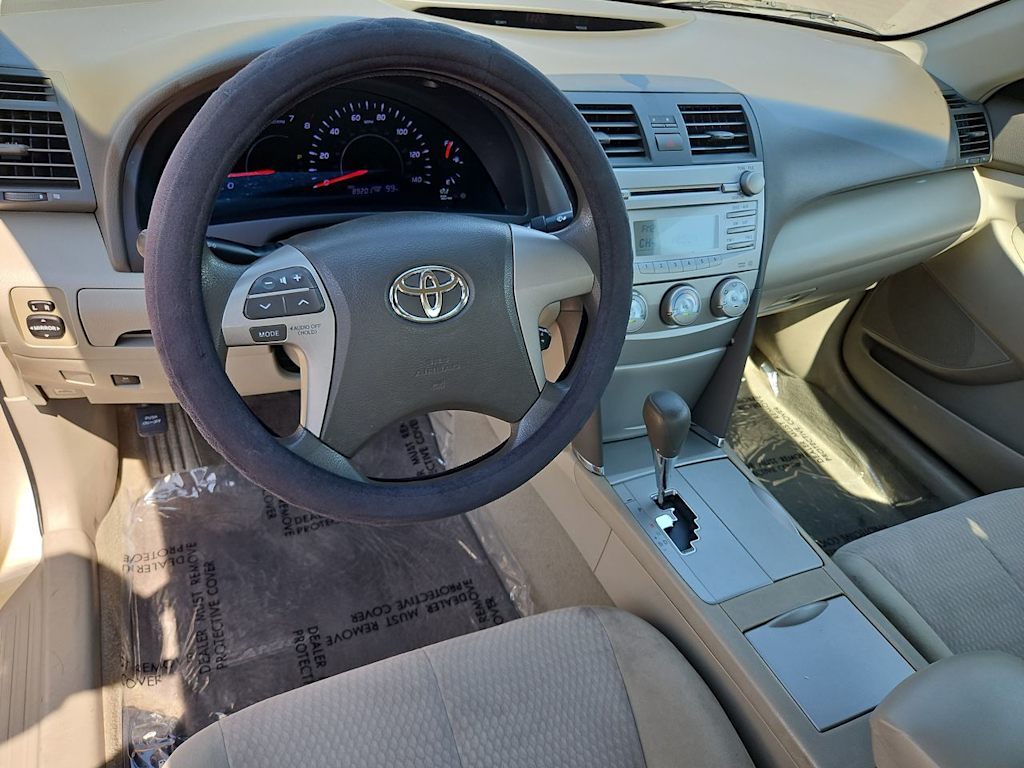 2011 Toyota Camry LE 2