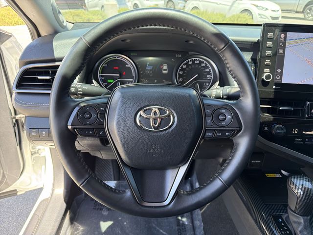Thumbnail: 2024 Toyota Camry - 9