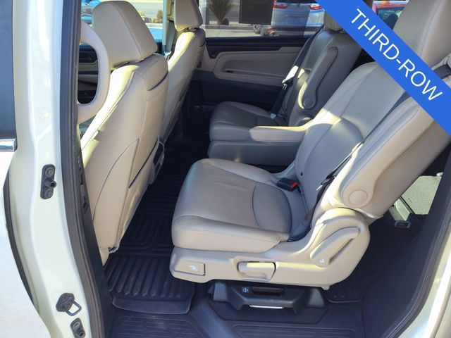 Thumbnail: 2018 Honda Odyssey - 12
