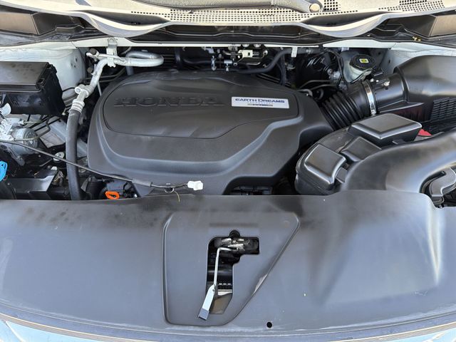 Thumbnail: 2018 Honda Odyssey - 8