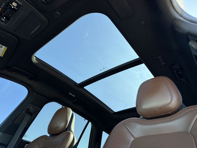 Thumbnail: 2020 Lincoln Aviator - 22
