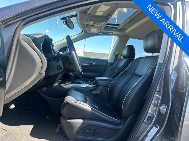 Thumbnail: 2018 INFINITI QX60 - 7