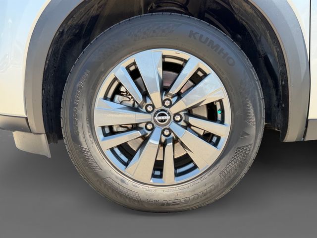 Thumbnail: 2024 Nissan Pathfinder - 8