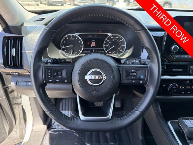 Thumbnail: 2024 Nissan Pathfinder - 10