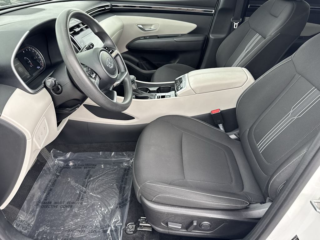 Thumbnail: 2023 Hyundai Tucson - 10