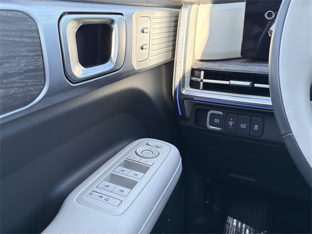 Thumbnail: 2025 Hyundai Santa Fe - 25