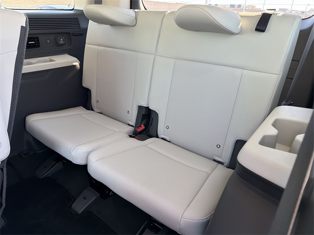 Thumbnail: 2025 Hyundai Santa Fe - 19