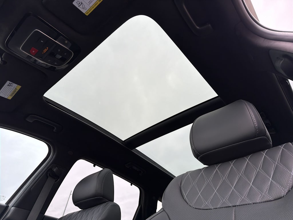 Thumbnail: 2023 Hyundai Santa Fe - 20