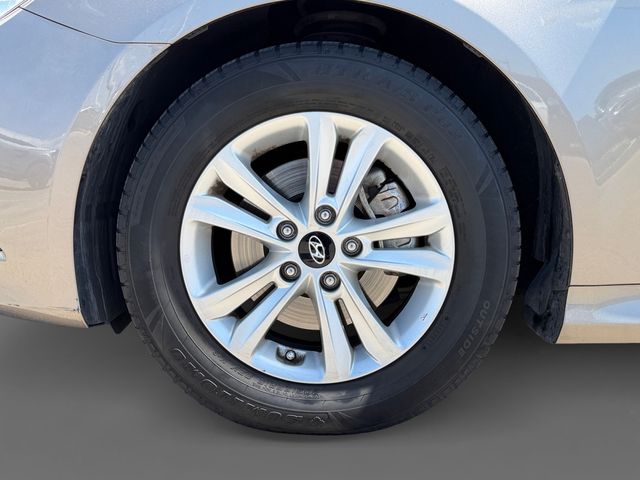 Thumbnail: 2014 Hyundai Sonata - 8