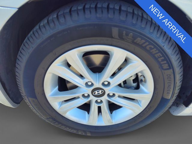 Thumbnail: 2013 Hyundai Sonata - 7