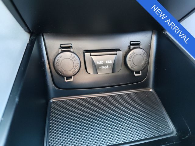 Thumbnail: 2013 Hyundai Sonata - 16