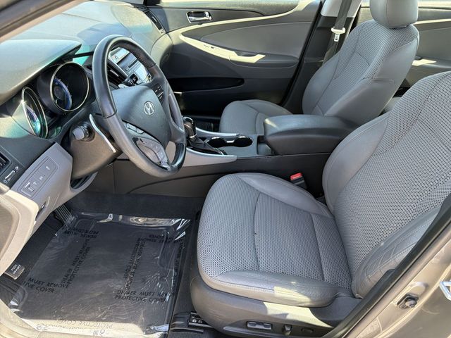 Thumbnail: 2012 Hyundai Sonata - 10