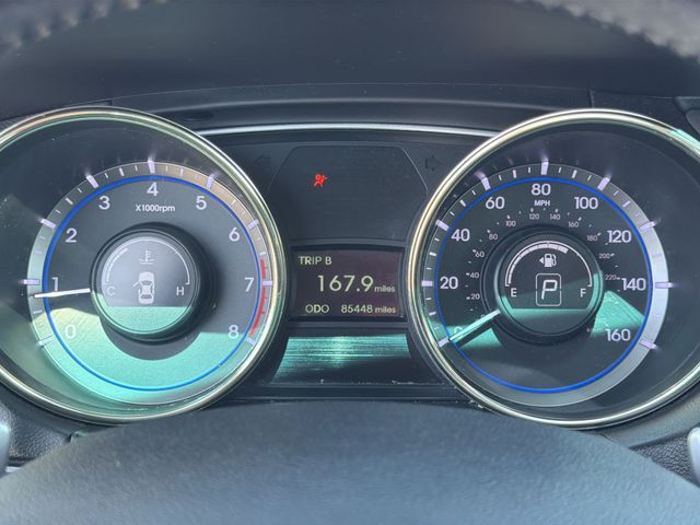 Thumbnail: 2012 Hyundai Sonata - 15