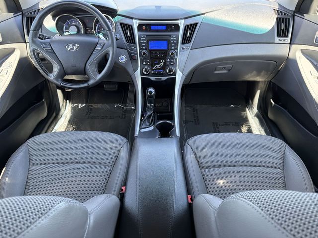 Thumbnail: 2012 Hyundai Sonata - 2