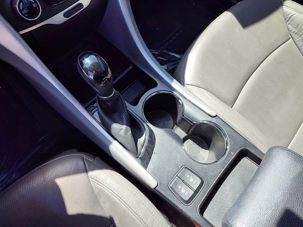 2013 Hyundai Sonata Limited 13