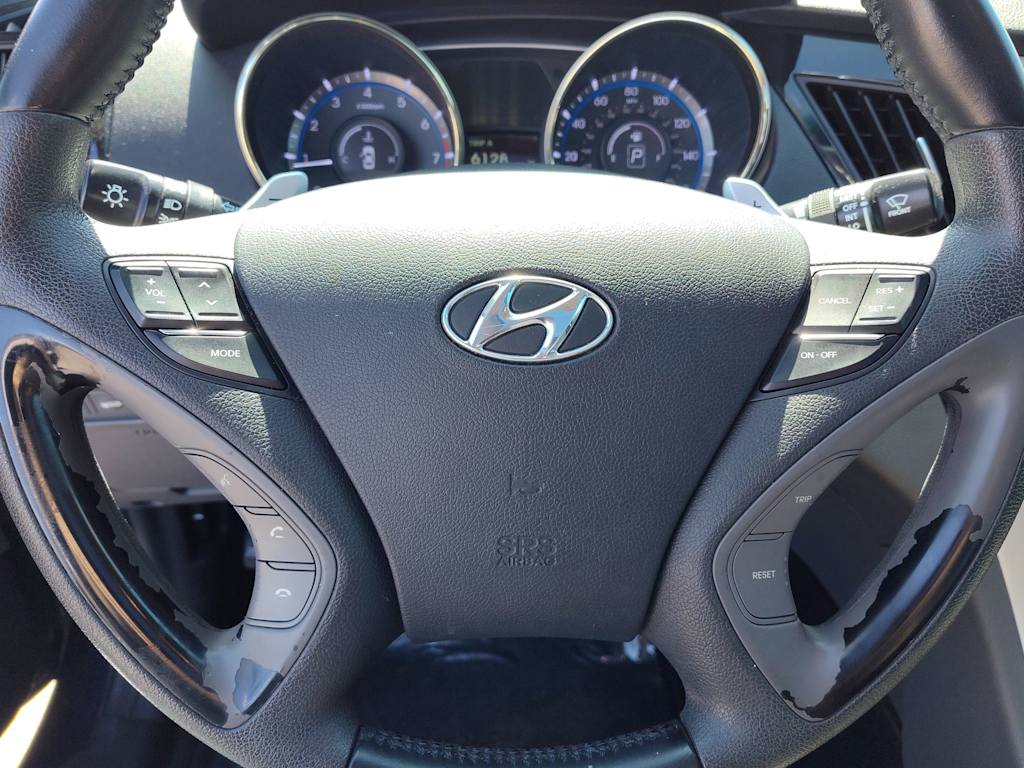 2013 Hyundai Sonata Limited 23