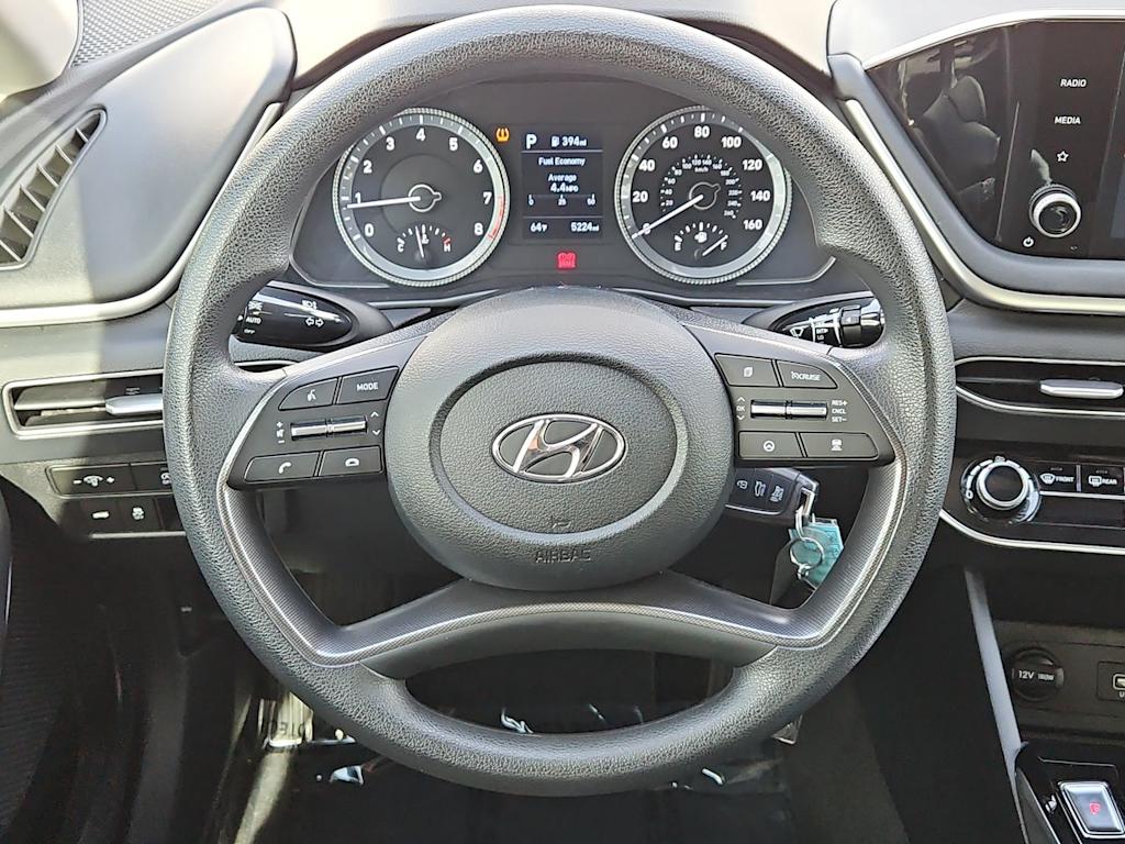 2022 Hyundai Sonata SE 14