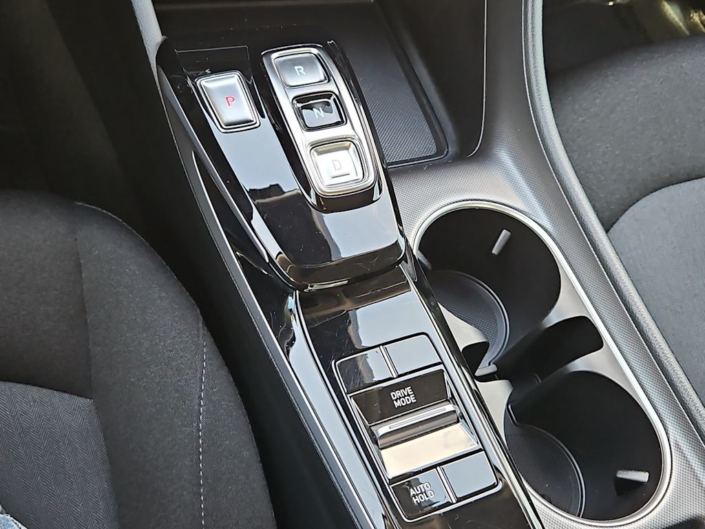 2022 Hyundai Sonata SE 16