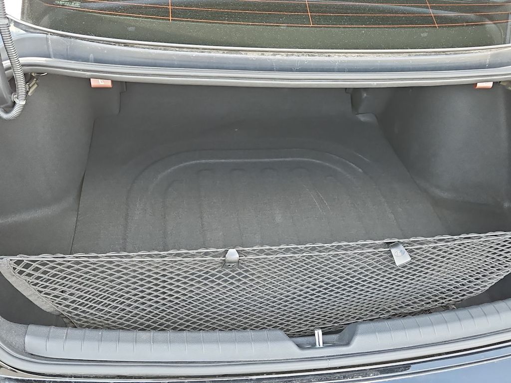 2022 Hyundai Sonata SE 18