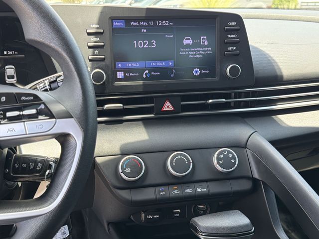 Thumbnail: 2022 Hyundai Elantra - 13