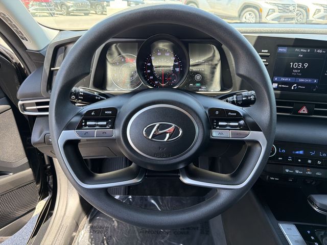 Thumbnail: 2023 Hyundai Elantra - 9