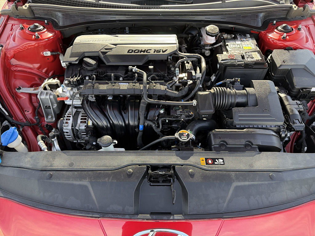 Thumbnail: 2022 Hyundai Elantra - 8