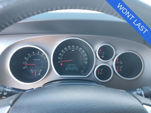 Thumbnail: 2016 Toyota Sequoia - 15