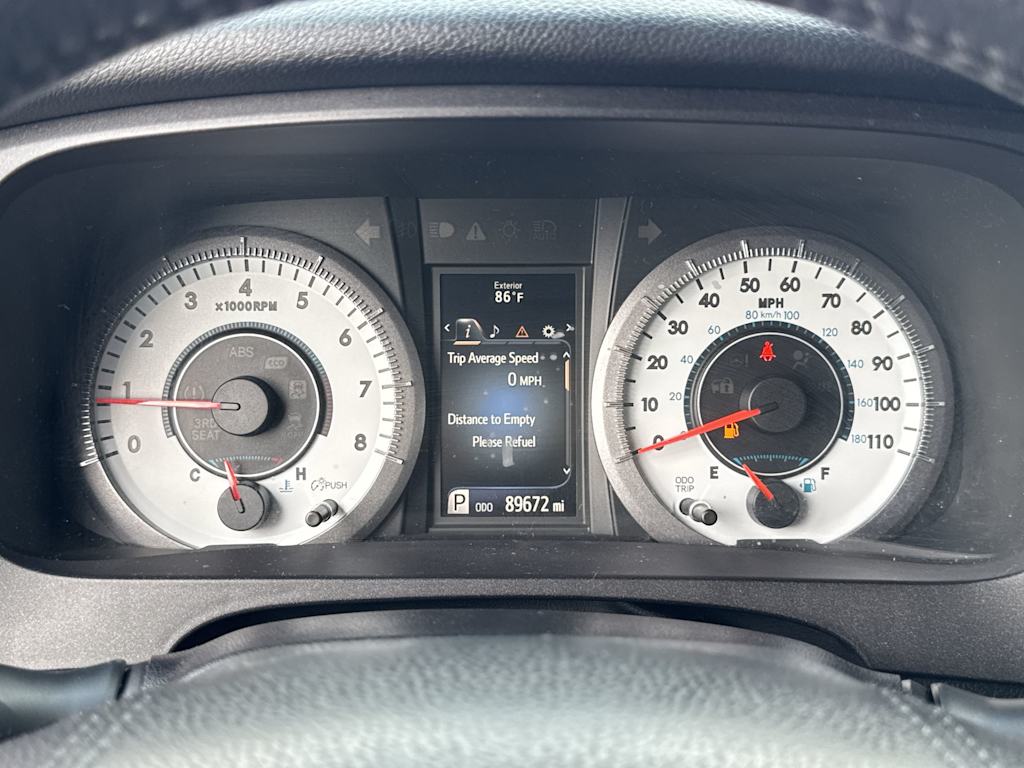 Thumbnail: 2015 Toyota Sienna - 14