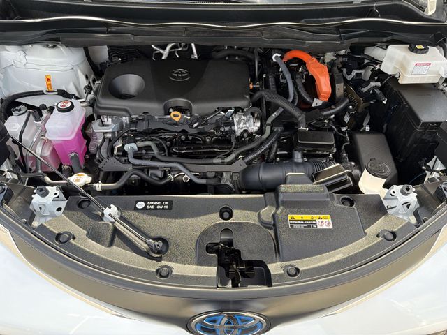 Thumbnail: 2025 Toyota Sienna - 8