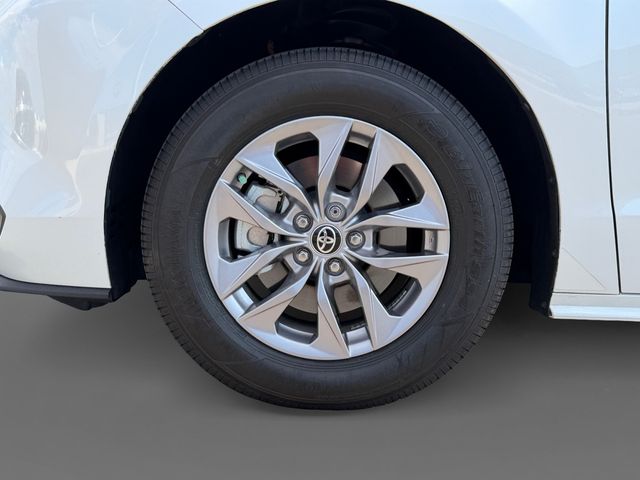 Thumbnail: 2025 Toyota Sienna - 7