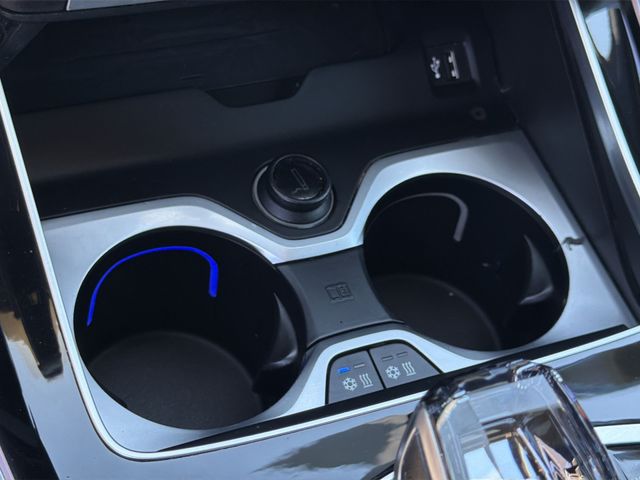 Thumbnail: 2019 BMW X7 - 14