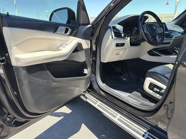 Thumbnail: 2019 BMW X7 - 21