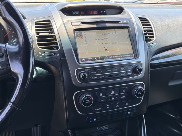 Thumbnail: 2014 Kia Sorento - 14