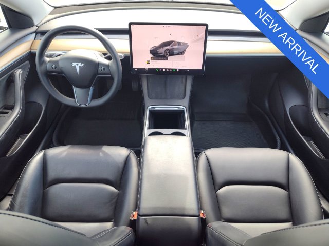 Thumbnail: 2023 Tesla Model 3 - 2
