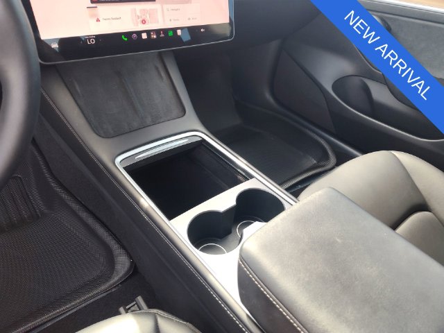 Thumbnail: 2023 Tesla Model 3 - 9