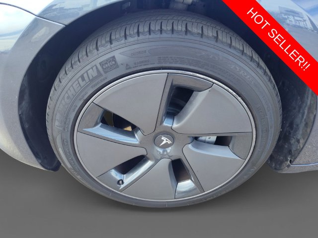 Thumbnail: 2023 Tesla Model 3 - 8